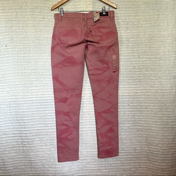 NWT Levi’s 524 Wavy Tye Dye Low Rise Jeans - Picture 9 of 10
